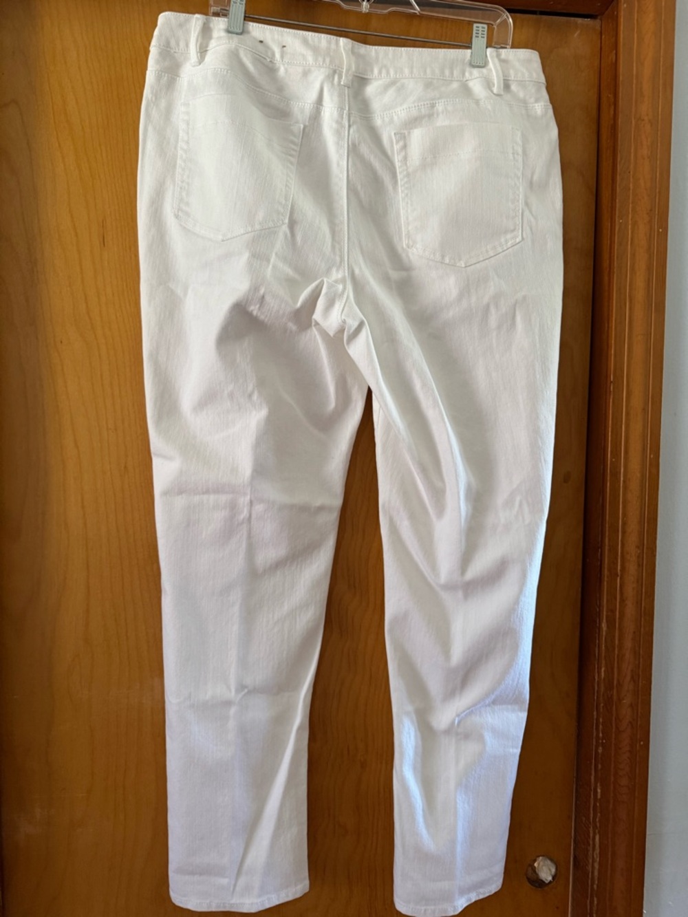 Coldwater creek Classic White denim Straight- Leg Jeans - Picture 2 of 3